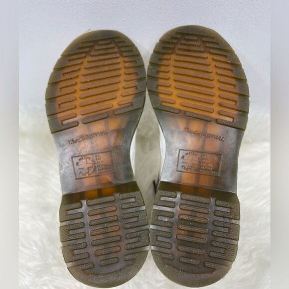 Dr. Marten Air Wair w/ bouncing soles 7.0 L (38 EU) (5 UK) - Picture 7 of 11